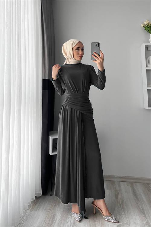 Siyah