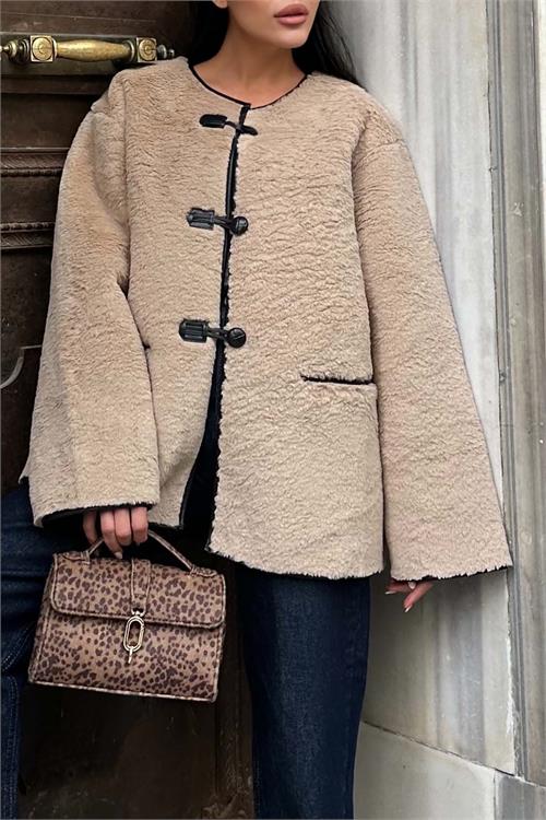 Kadın düğmeli oversize peluş ceket ESRMYLK31