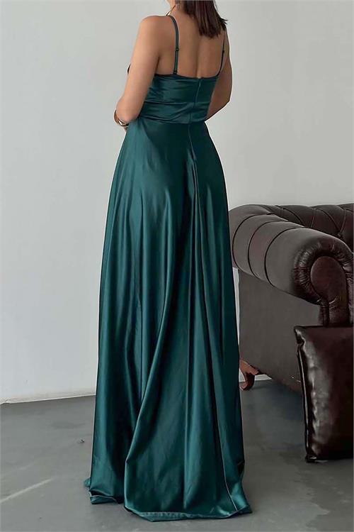 Kadın Zümrüt Yeşili Saten Askılı Maxi Boy Kloş Abiye Elbise ESR071 