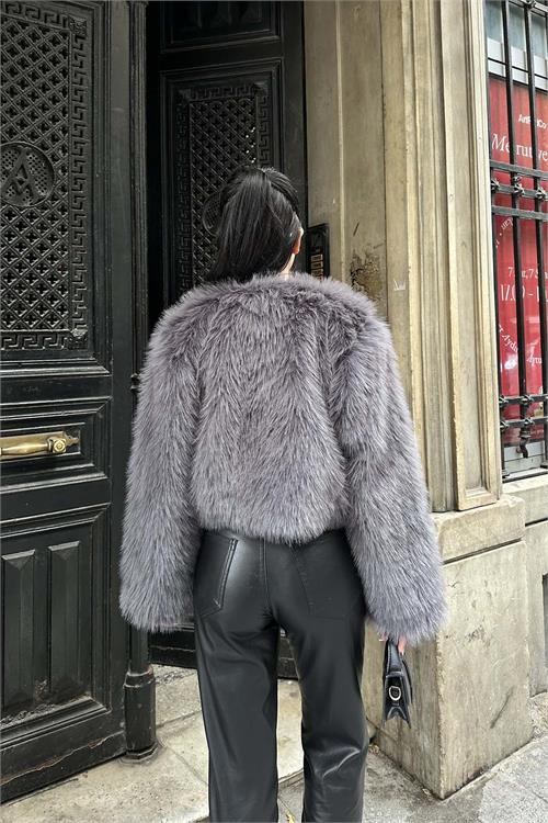 Kadın Antrasit Yumuşak Dokulu Kısa Kürk Mont ESR008 