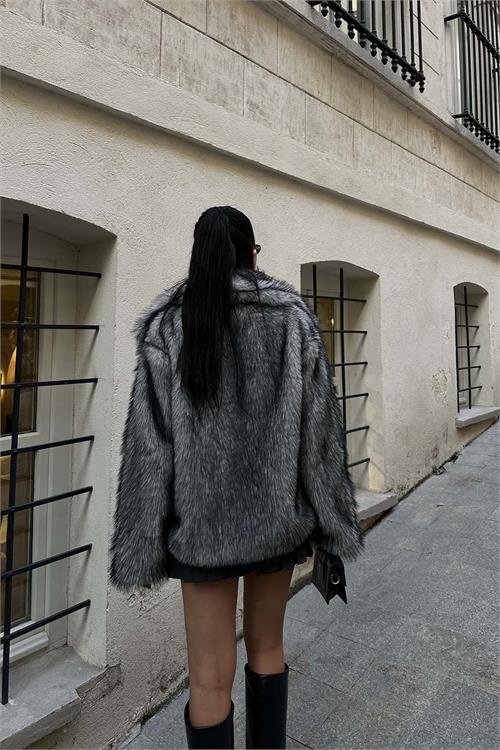 Kadın Antrasit Oversize Kürk Kaban Çıtçıtlı Cepli Astarlı ESR014 