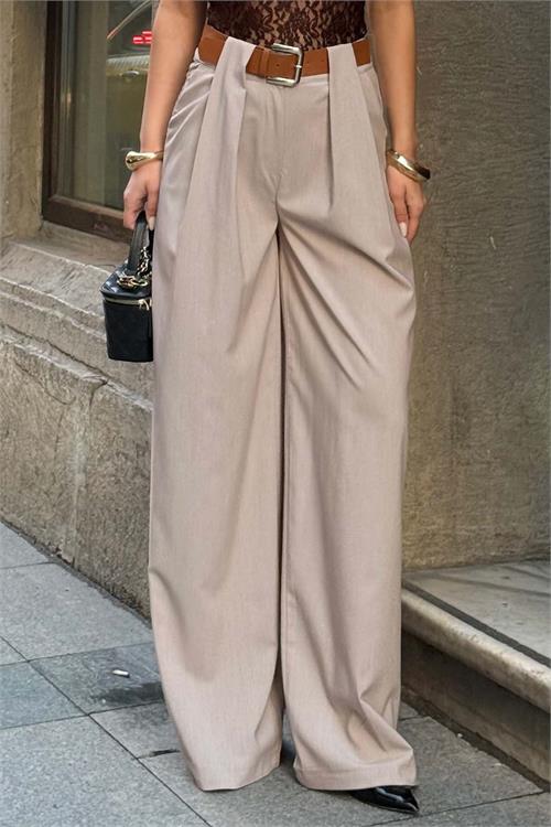 Kadın Bej Kemerli Poliviskon Kumaş Bol Paça Pantolon – ESR080 