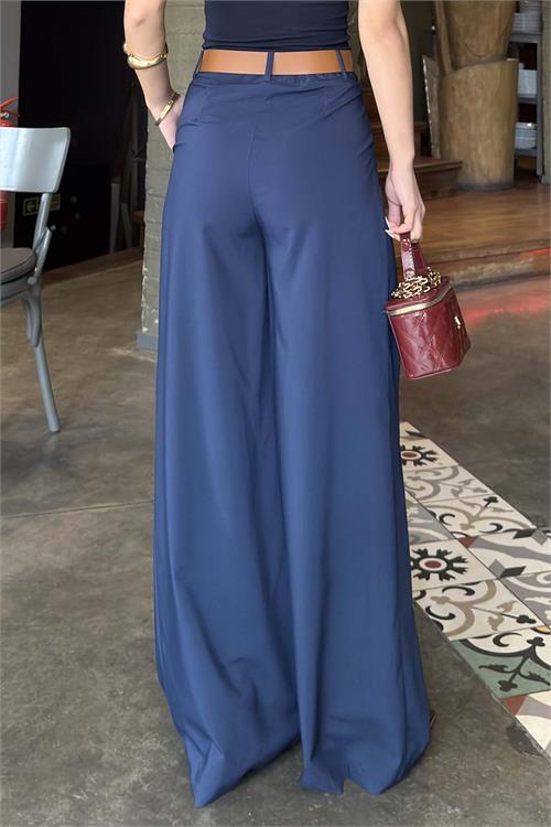 Kadın Lacivert Kemerli Poliviskon Kumaş Bol Paça Pantolon – ESR080 