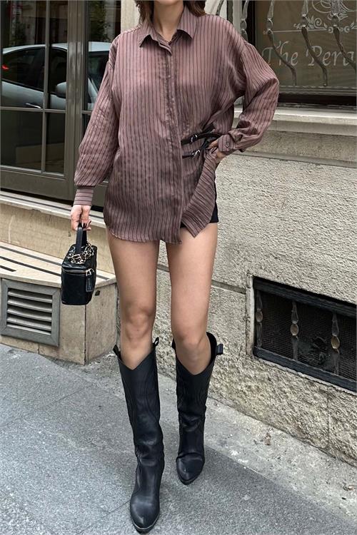 Kadın Kahverengi Oversize Çizgili Modal Gömlek Tokalı Detaylı ESR076