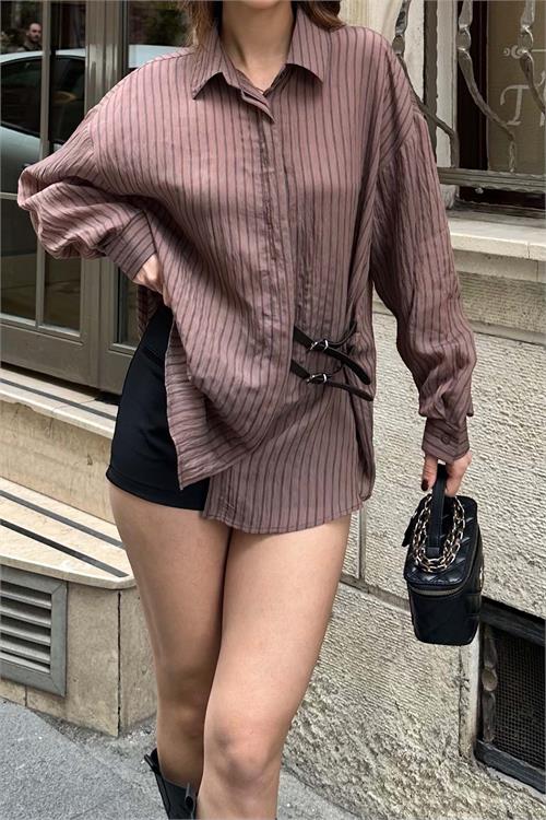Kadın Kahverengi Oversize Çizgili Modal Gömlek Tokalı Detaylı ESR076